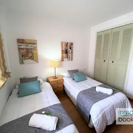 Arquus Iii Beach Salou, Con Piscina شقة